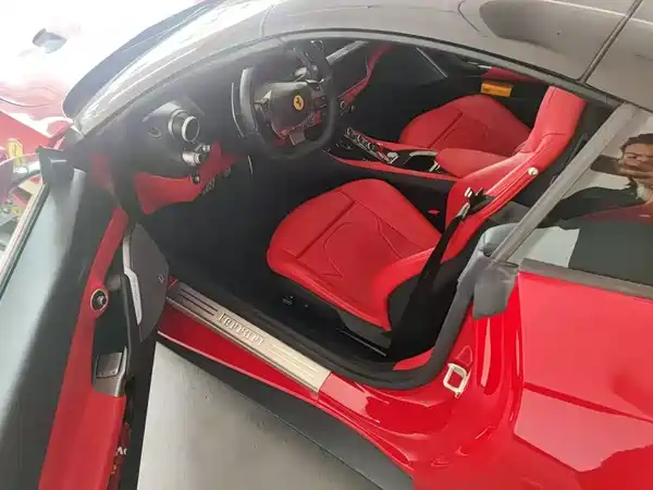 Ferrari Portofino 2019