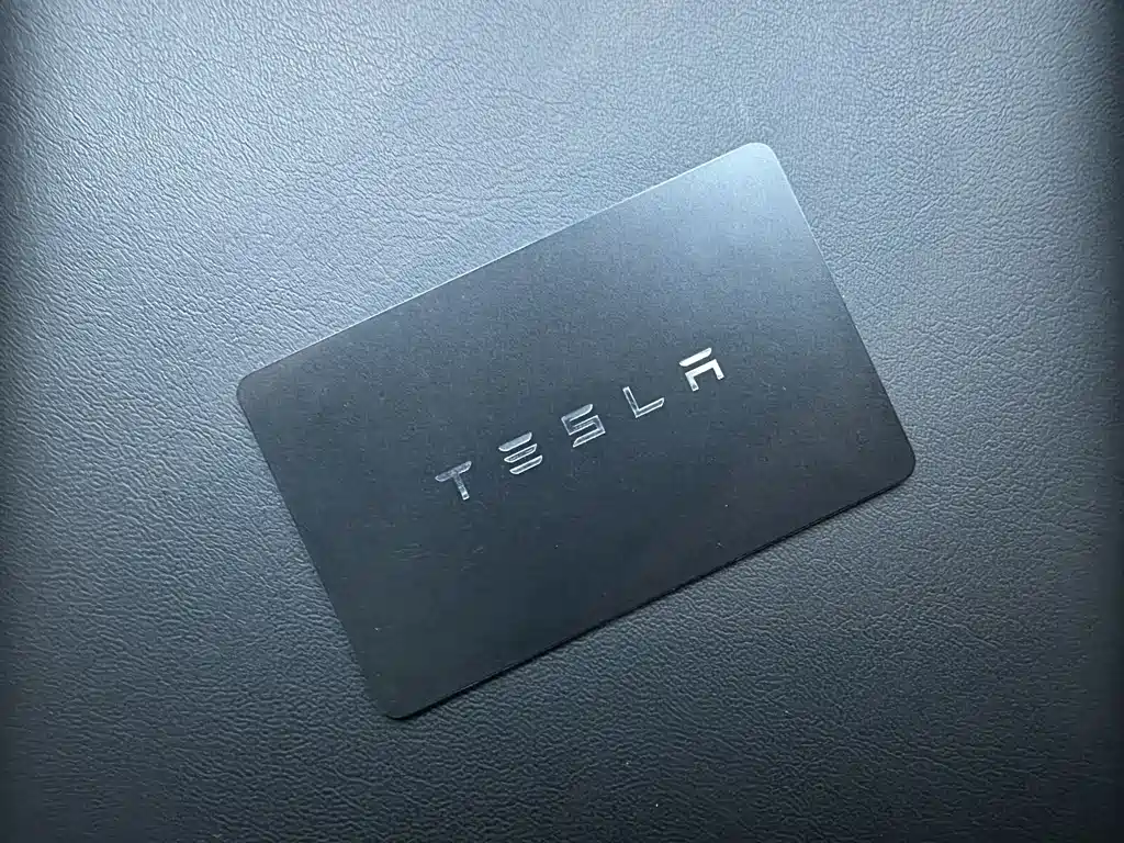 Tesla Model Y 2022 — фото 20