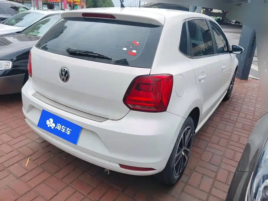 Volkswagen Polo 2016