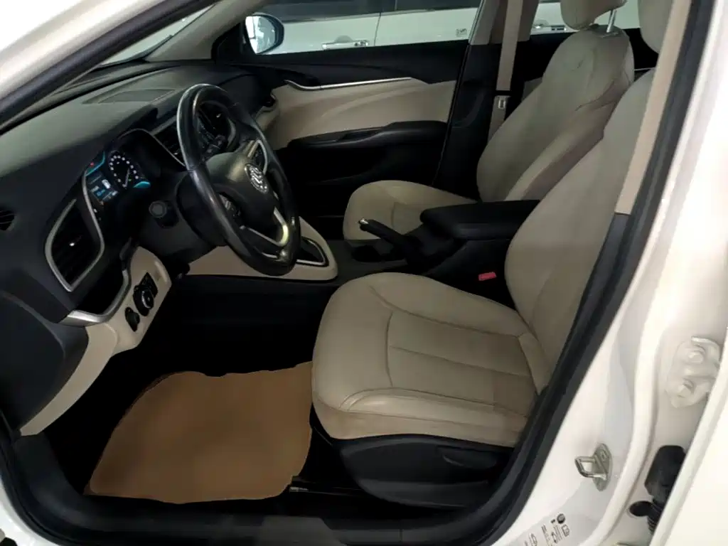 Buick Excelle 2020 — фото 15