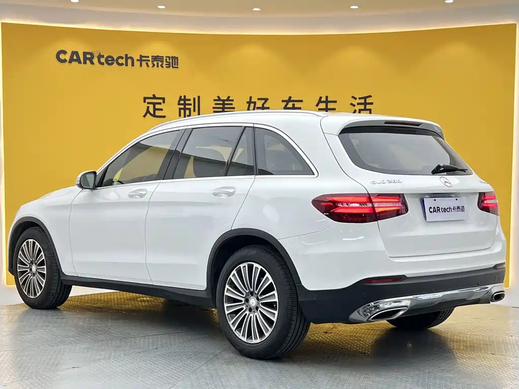 Mercedes-Benz GLC 2016 — фото 27