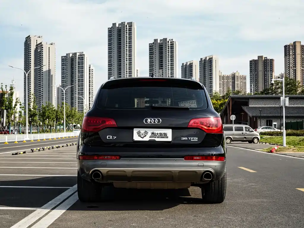 Audi Q7 2015 — фото 6