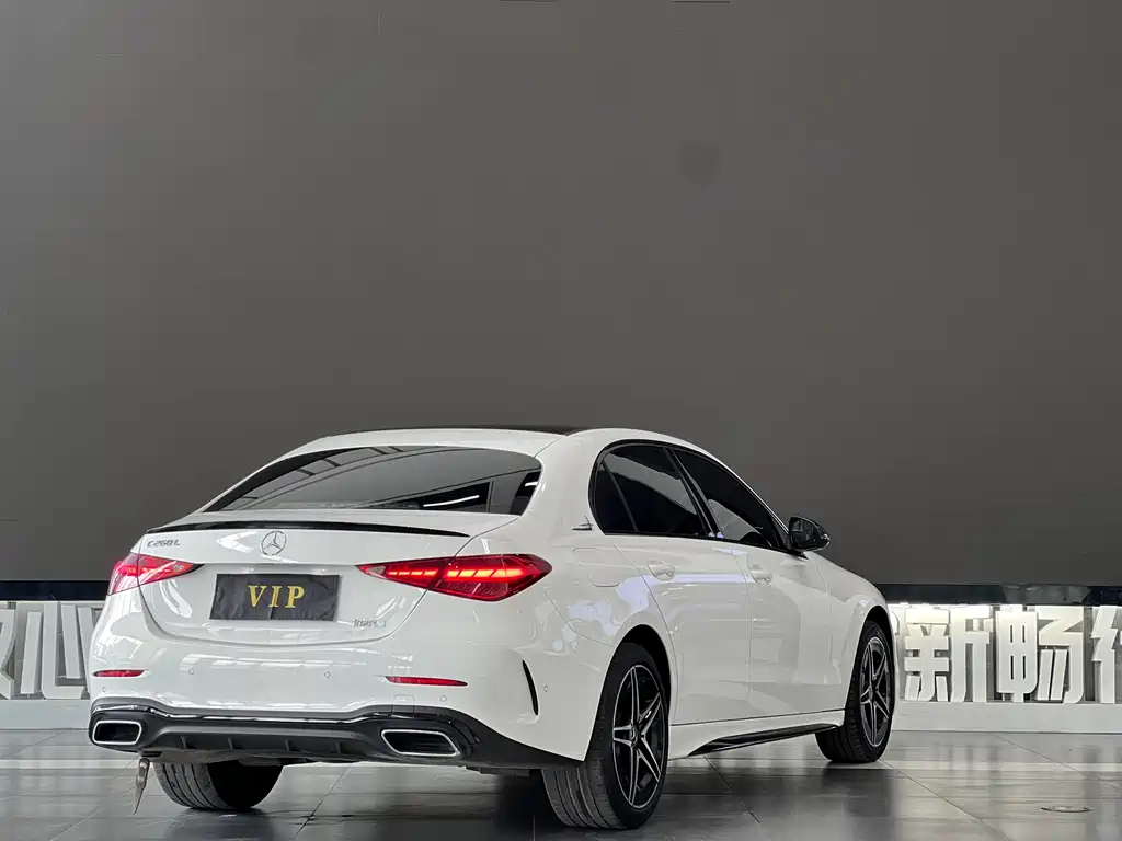 Mercedes-Benz C-Class 2022 — фото 4