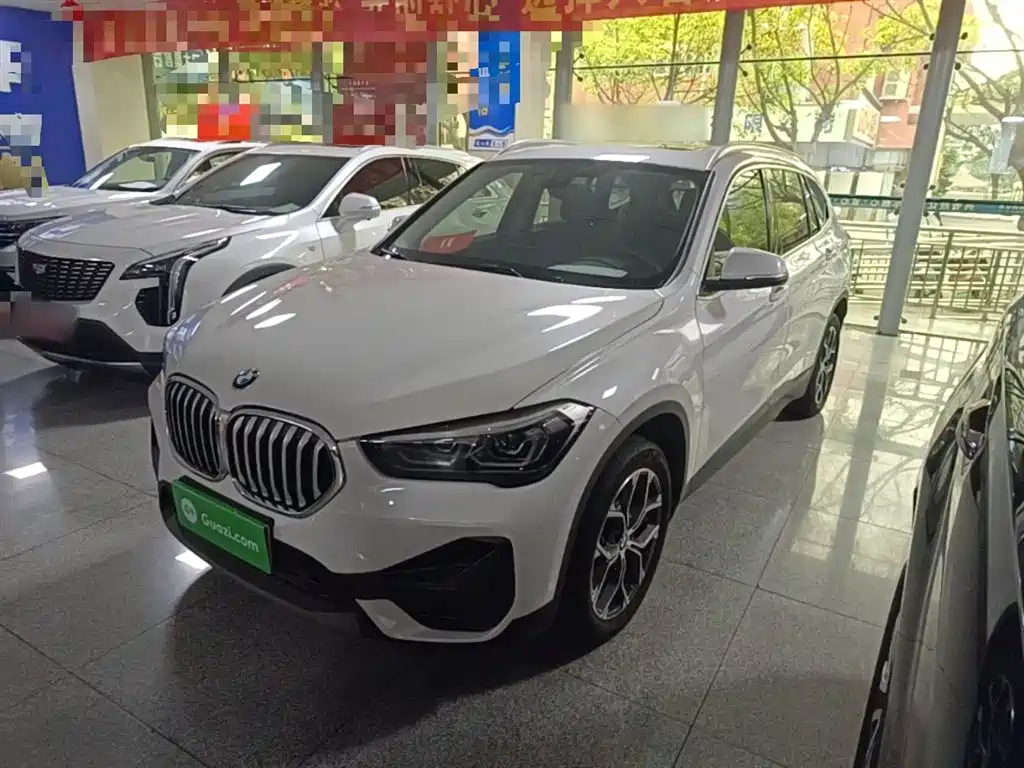 BMW X1 2021 — фото 2