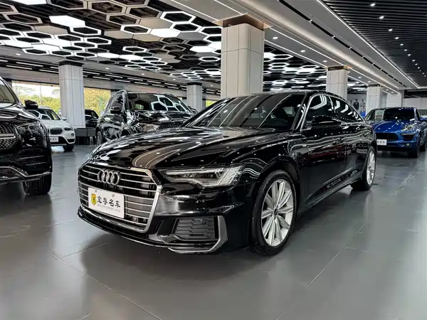 Audi A6L 2022