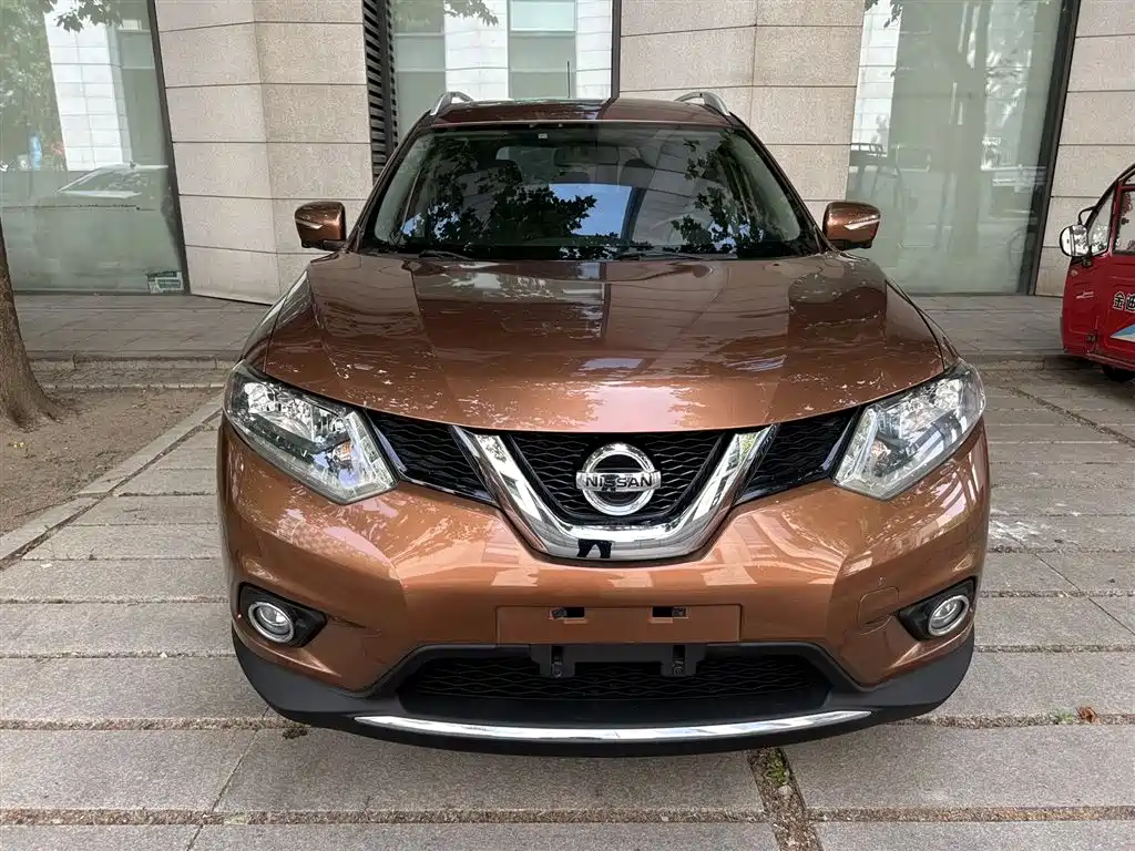 Nissan X-Trail 2015 — фото 2