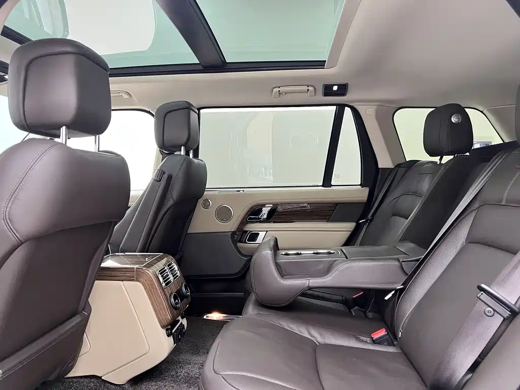 Land Rover Range Rover 2018 — фото 19
