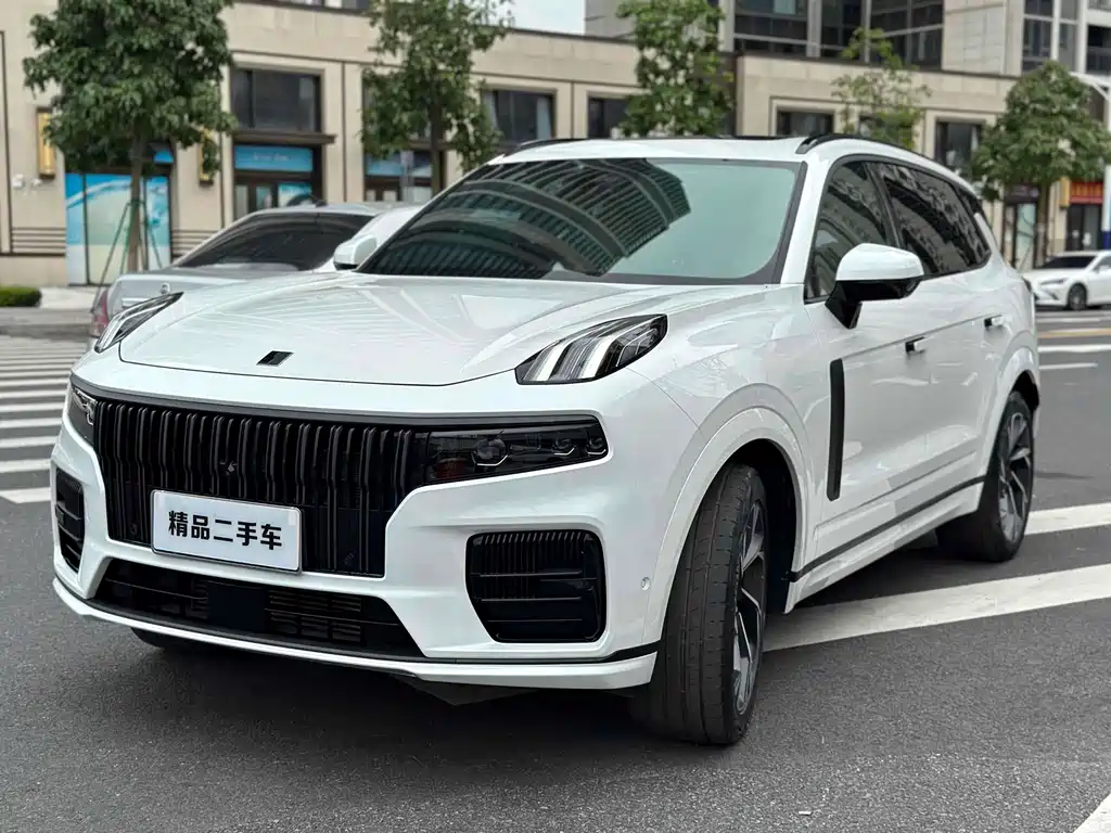 Lynk & Co 09 2022