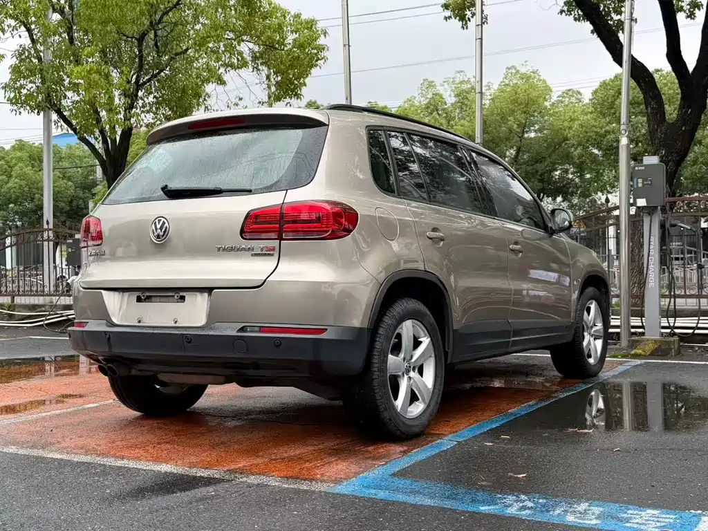 Volkswagen Tiguan 2013