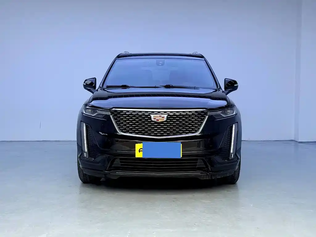 Cadillac XT6 2021 — фото 2
