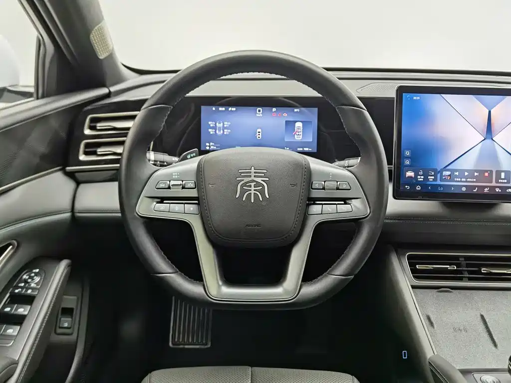 BYD Qin L 2025 — фото 11