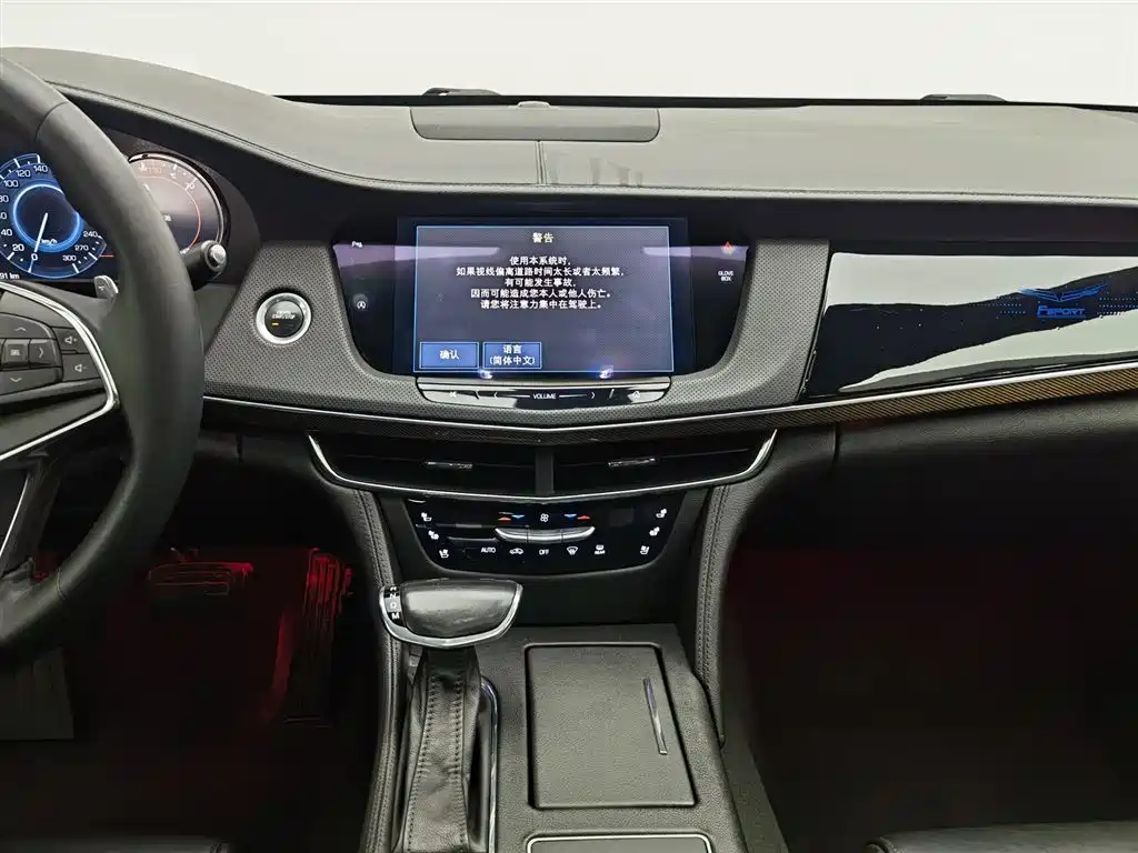 Cadillac CT6 2018 — фото 12