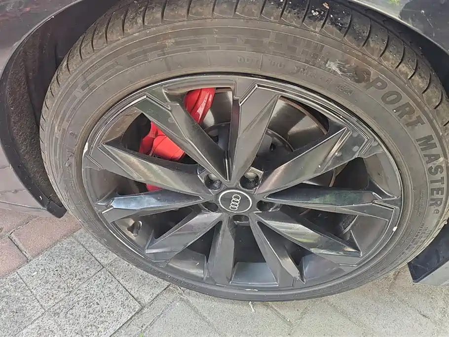 Audi A6 2021