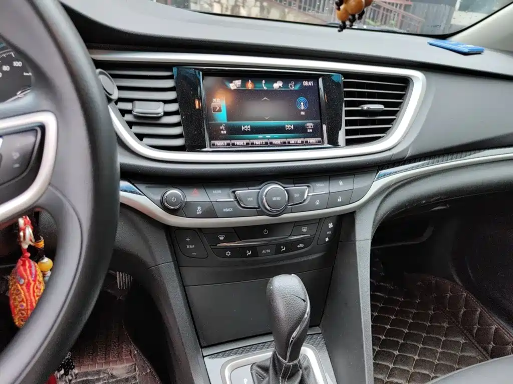Buick Excelle 2015