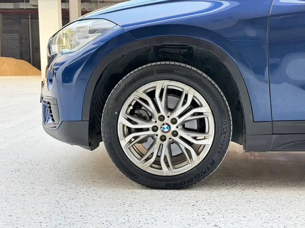 BMW X1 2019 — фото 16
