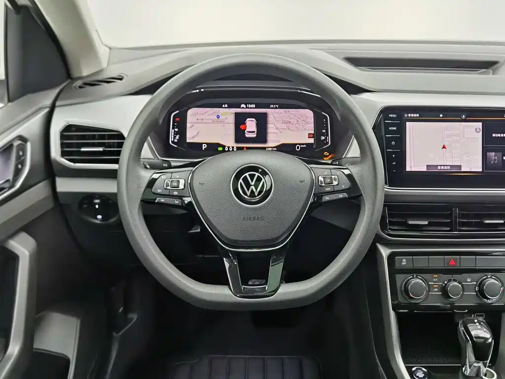Volkswagen T-Cross 2022 — фото 11