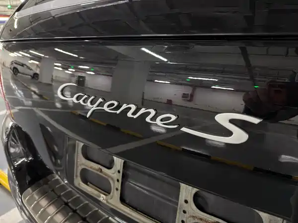 Porsche Cayenne 2005