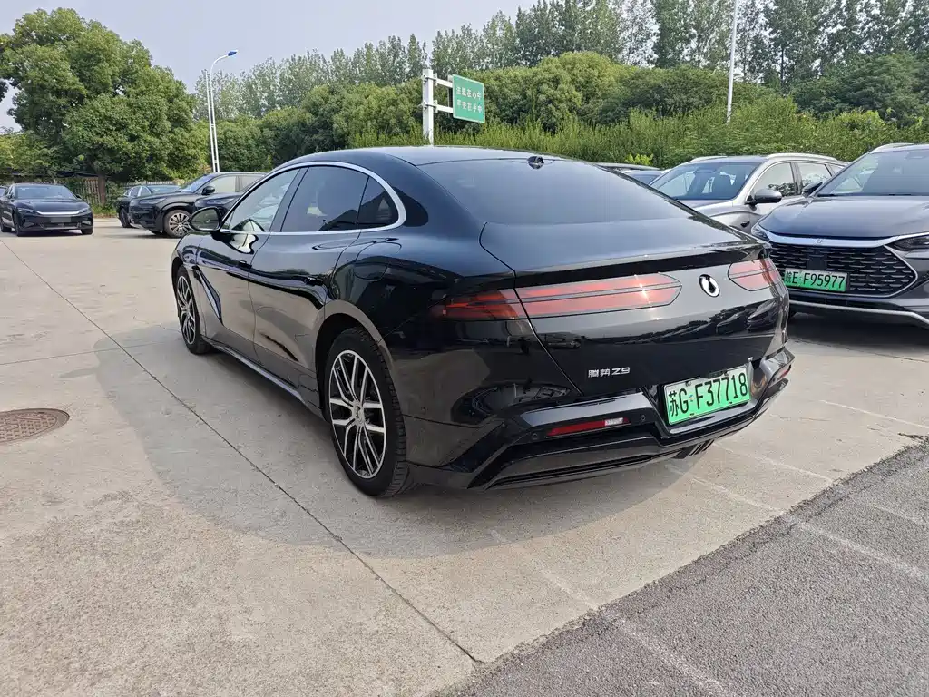Denza Z9 2025