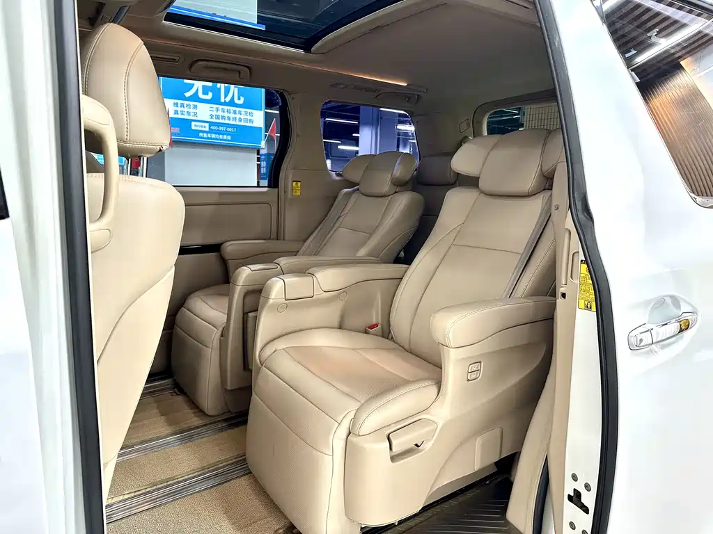 Toyota Alphard 2014 — фото 6