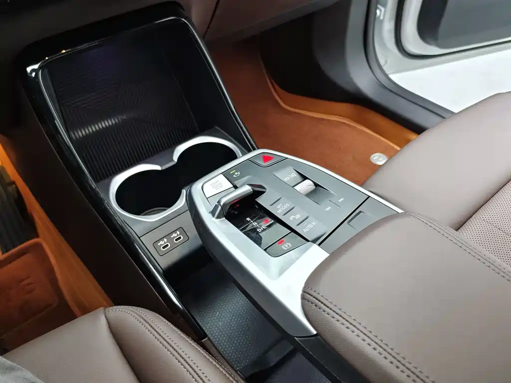 BMW X1 2023 — фото 16