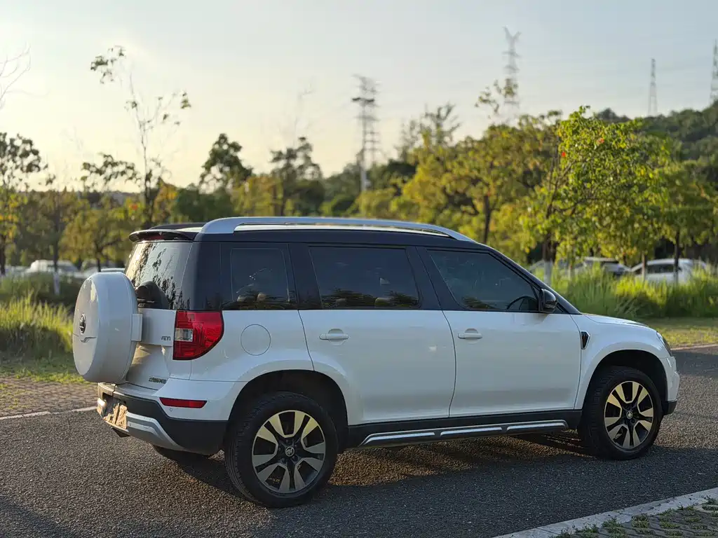 Skoda Yeti 2018 — фото 15