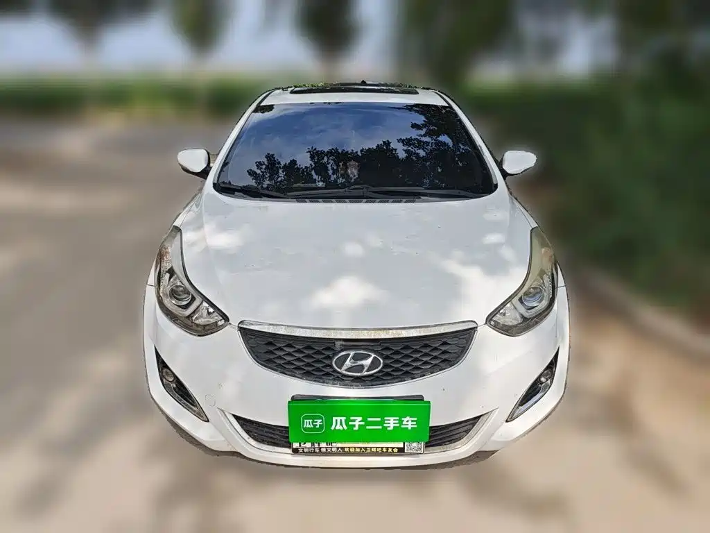 Hyundai Elantra 2016