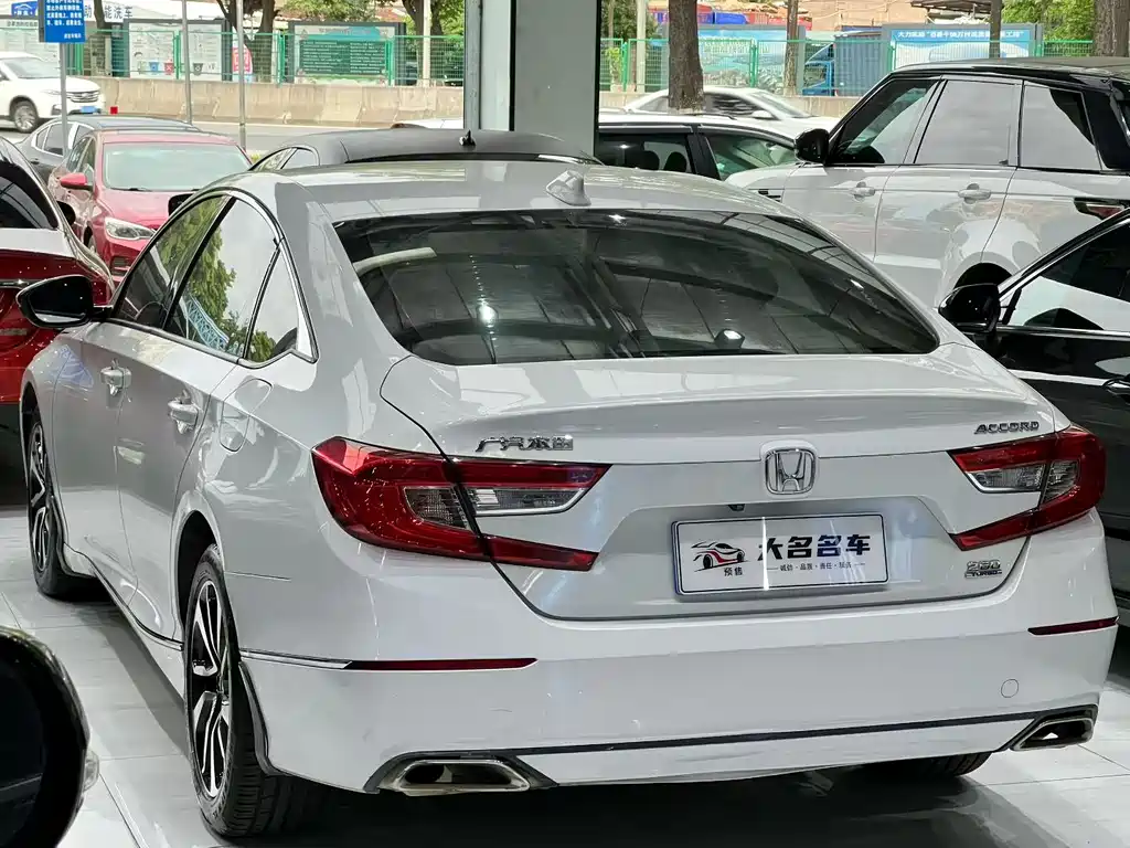 Honda Accord 2019 — фото 7