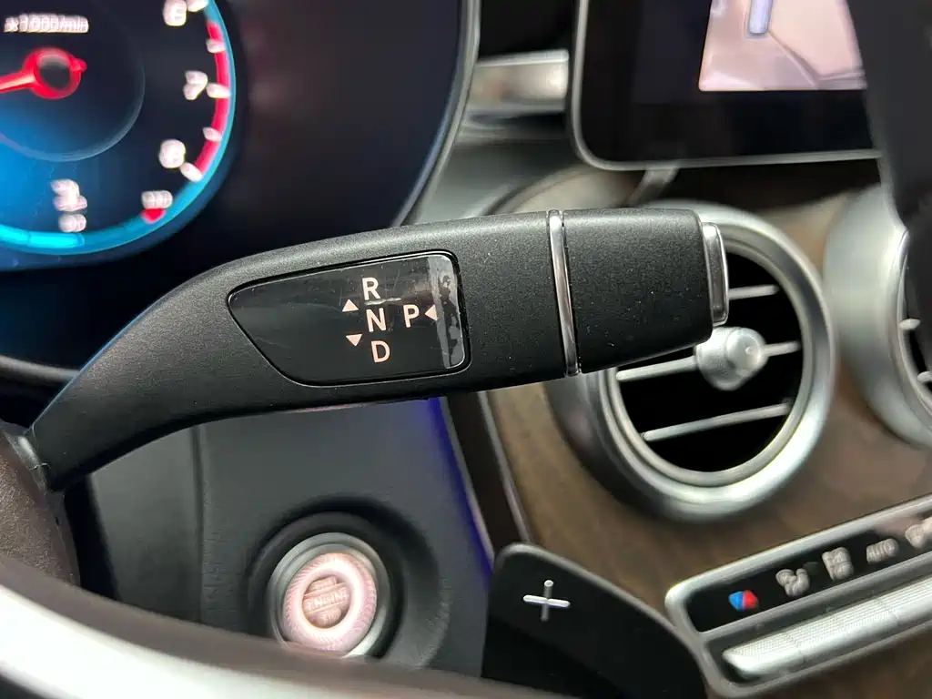 Mercedes-Benz GLC 2022 — фото 24