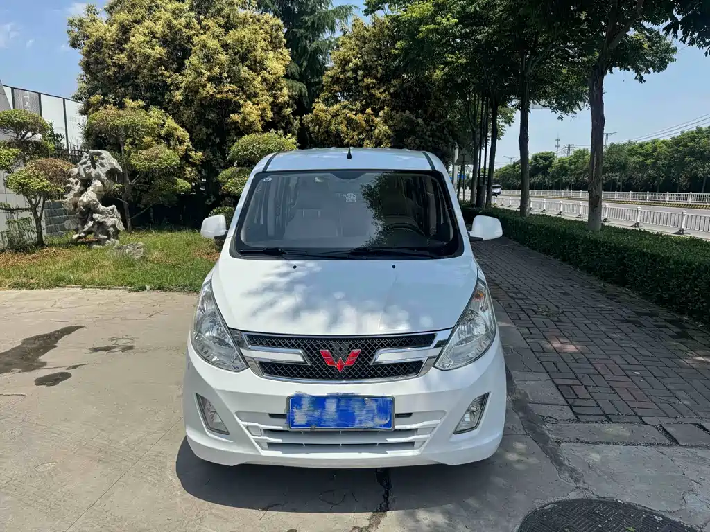 Wuling Rongguang V 2016 — фото 8