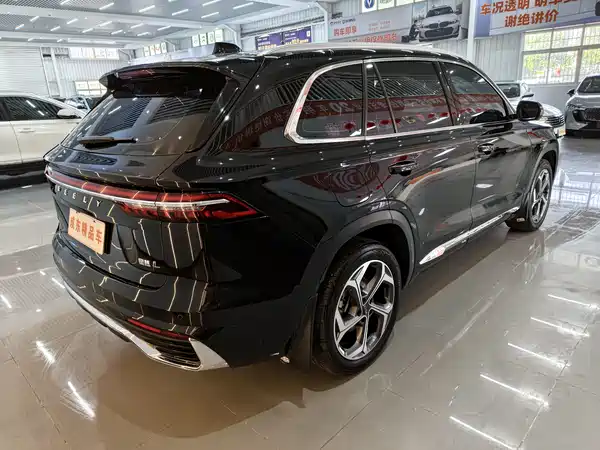 Geely Xingyue L 2024