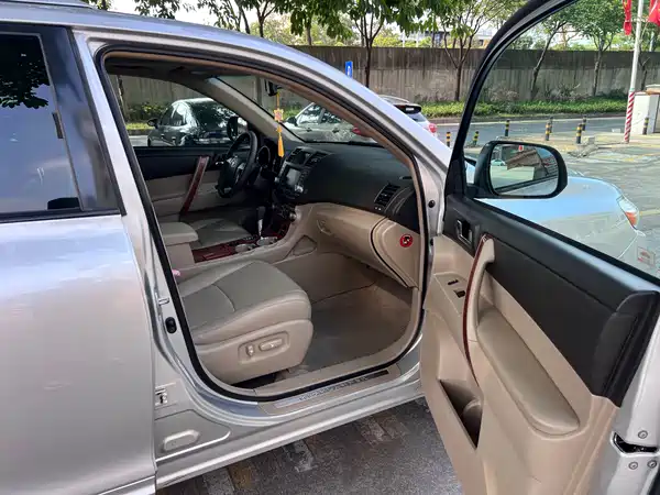 Toyota Highlander 2009