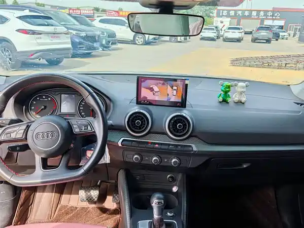 Audi Q2L 2022