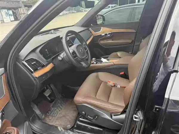 Volvo XC90 2024