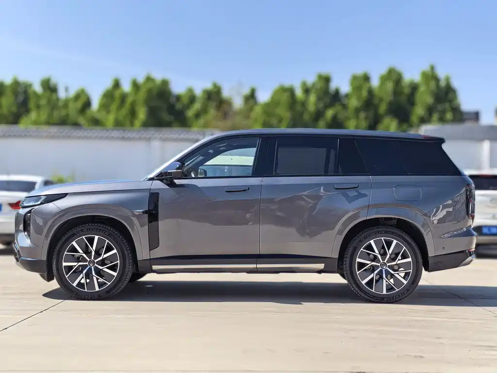 GAC Trumpchi S7 2025 — фото 4