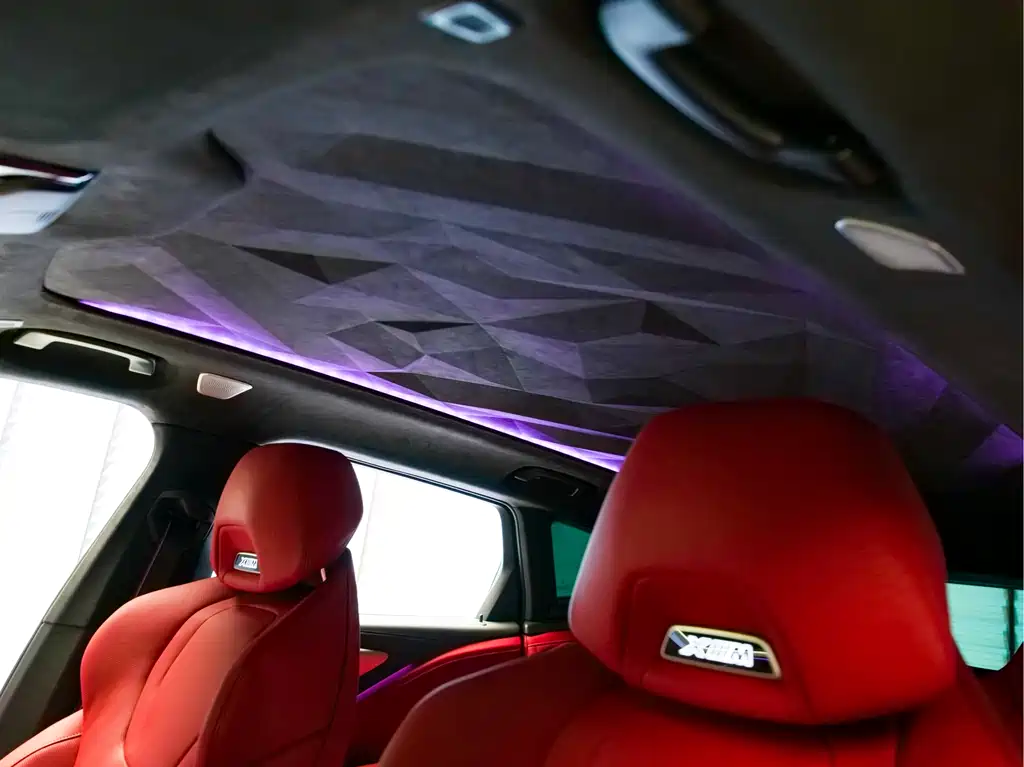 BMW XM 2024 — фото 17