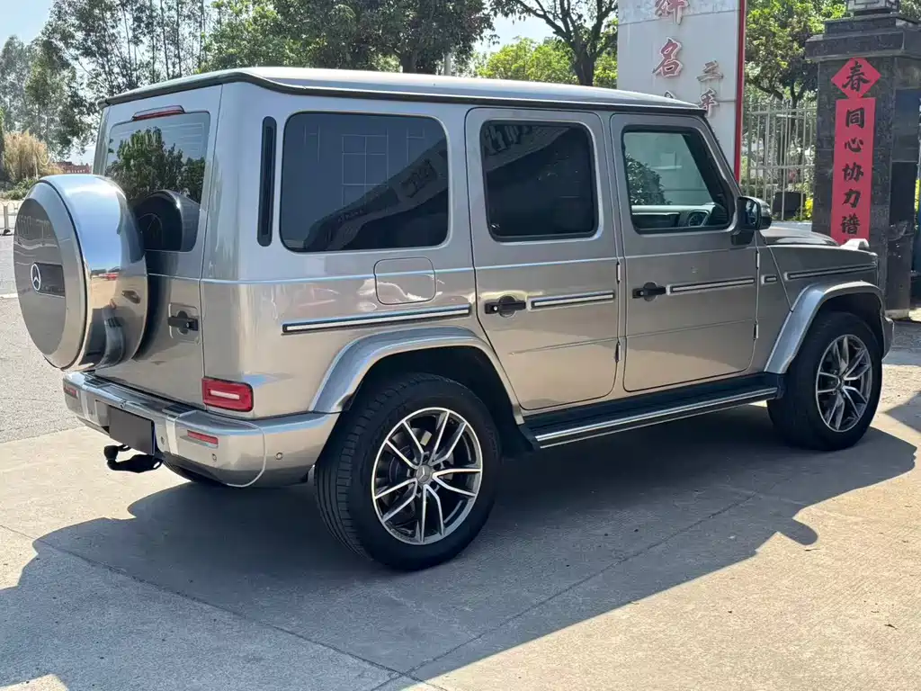 Mercedes-Benz G-Class 2025 — фото 12