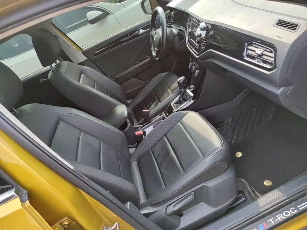 Volkswagen T-Roc 2018 — фото 25