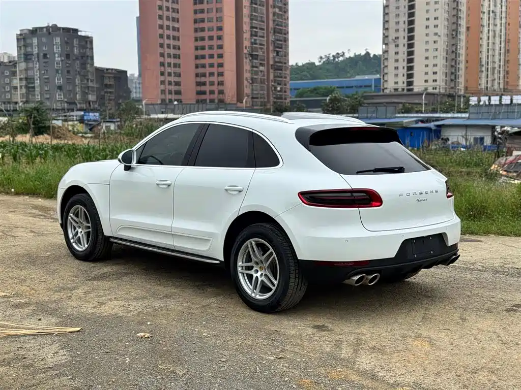 Porsche Macan 2017