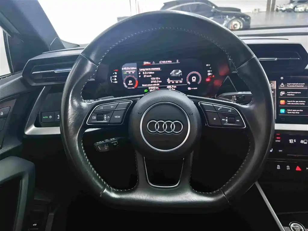 Audi A3 2022 — фото 11