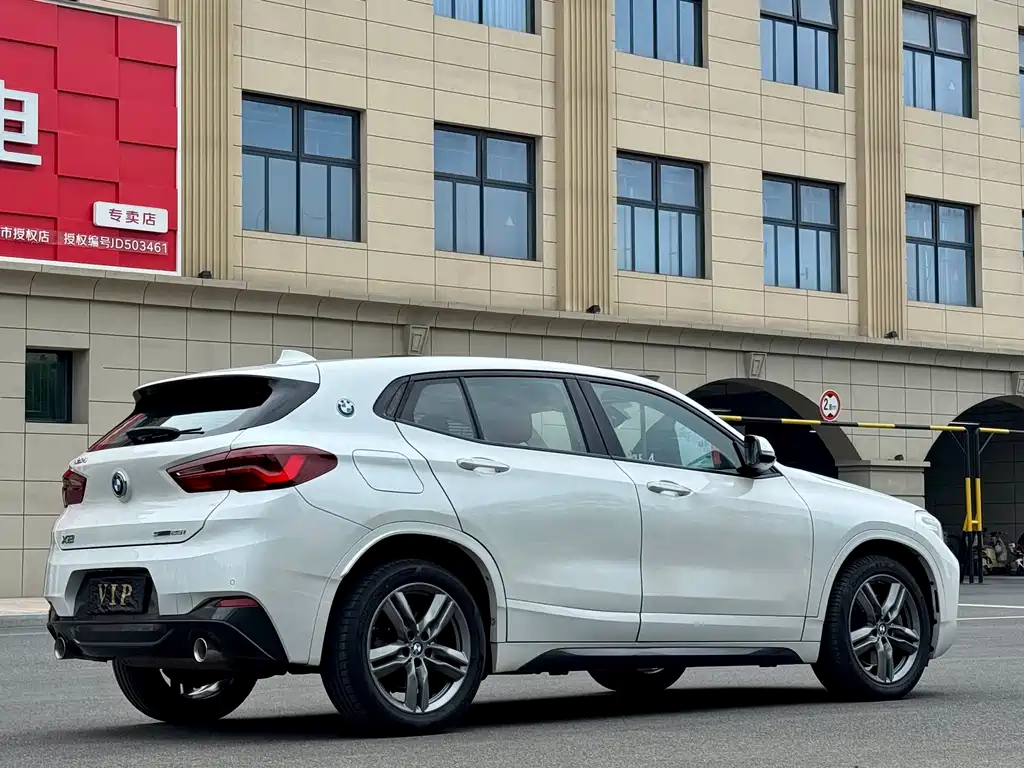 BMW X2 2021 — фото 7