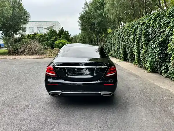 Mercedes-Benz E-Class 2017