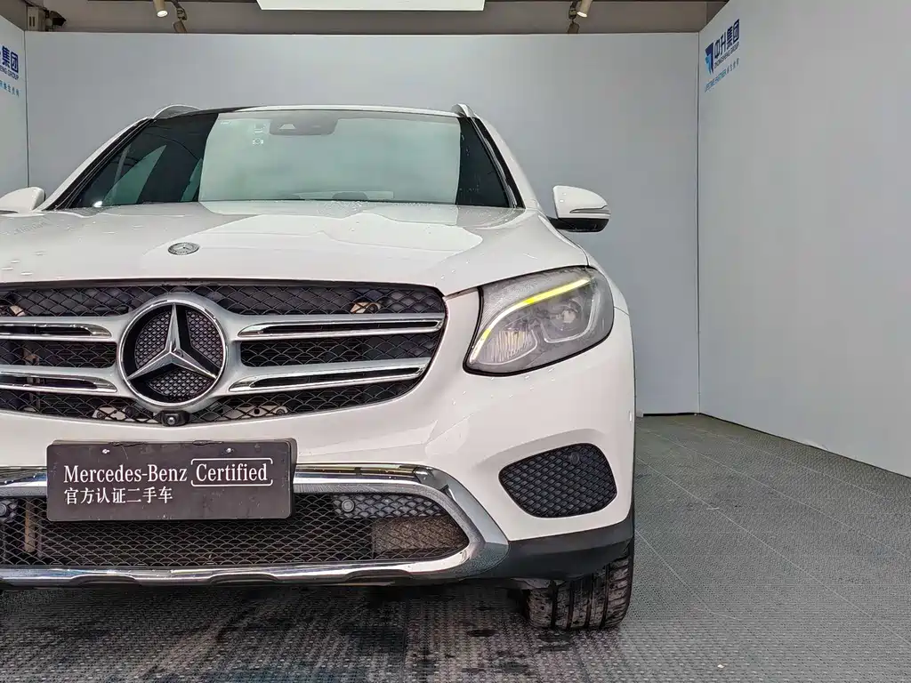 Mercedes-Benz GLC 2016 — фото 18