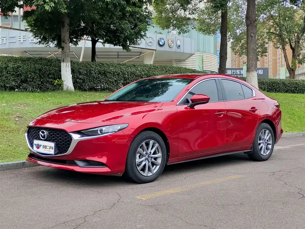 Mazda 3 Axela 2021