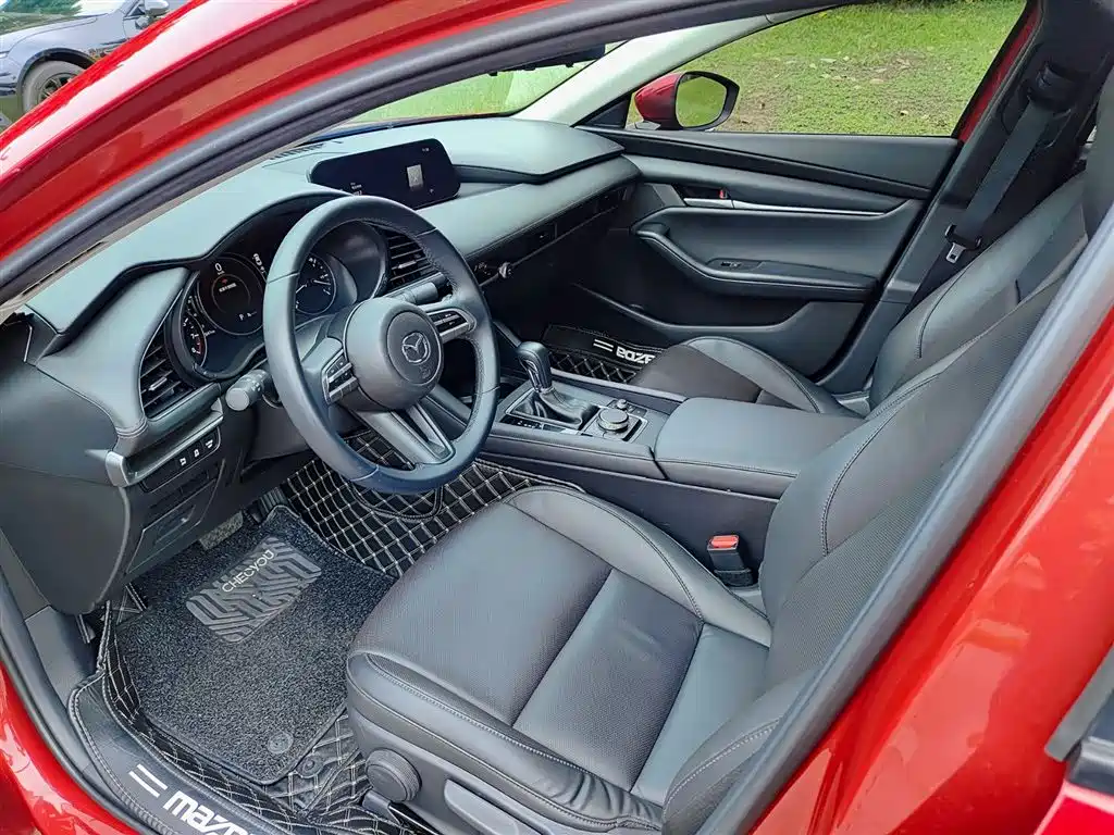 Mazda 3 Axela 2021