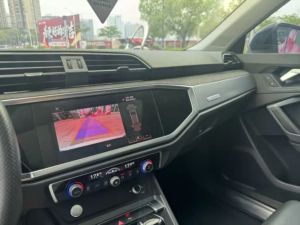 Audi Q3 Sportback 2021 — фото 18