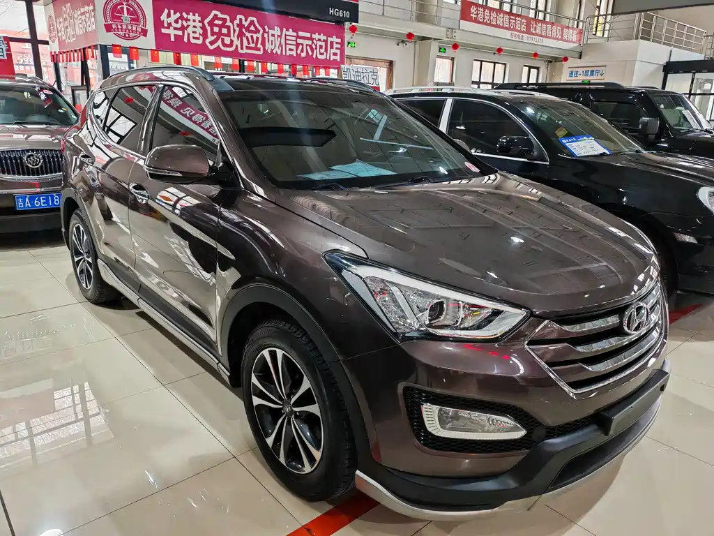 Hyundai Santa Fe 2015 — фото 2