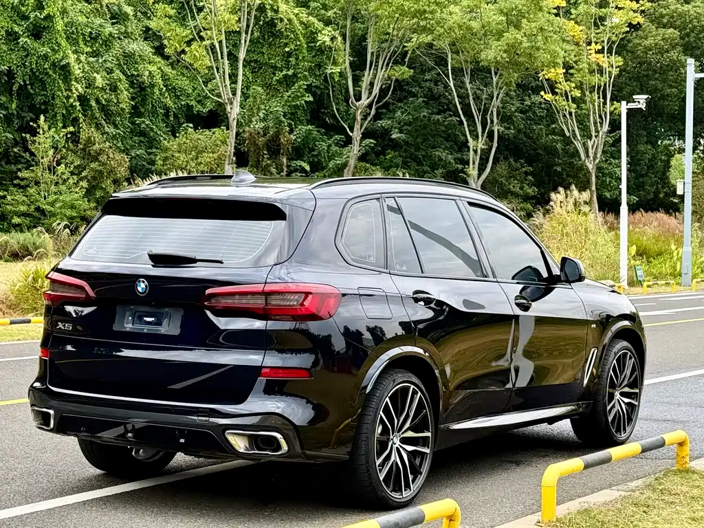 BMW X5 2022 — фото 19