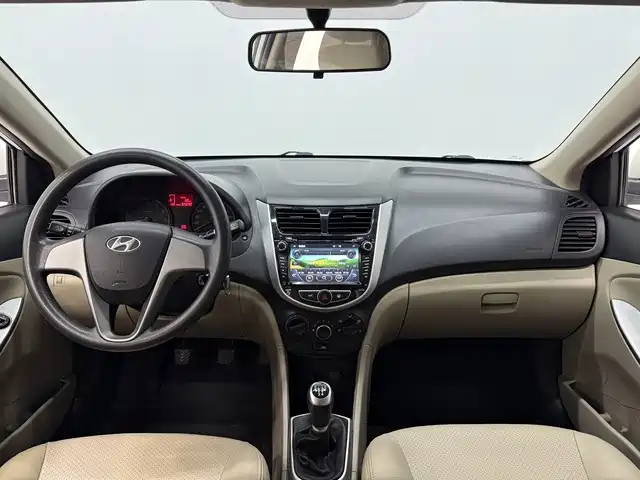 Hyundai Accent 2015 — фото 4