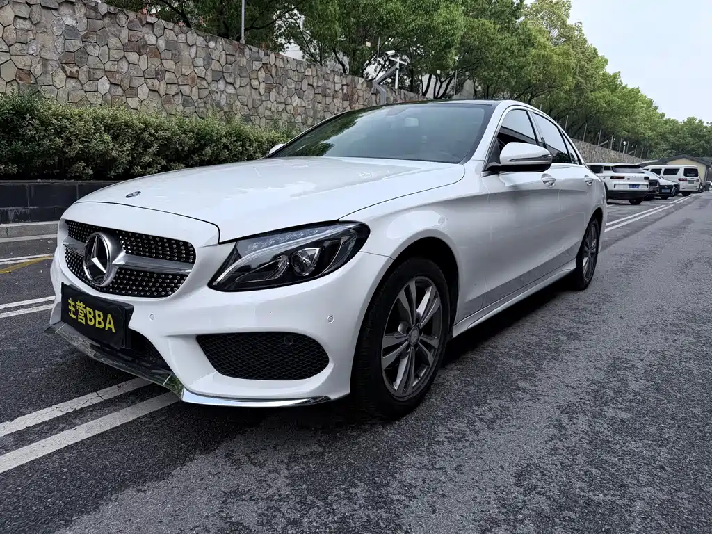 Mercedes-Benz C-Class 2017 — фото 1