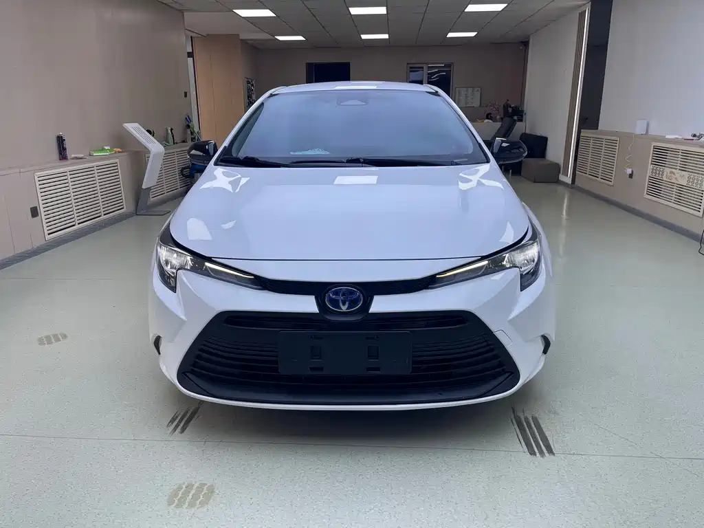 Toyota Levin 2023 — фото 1